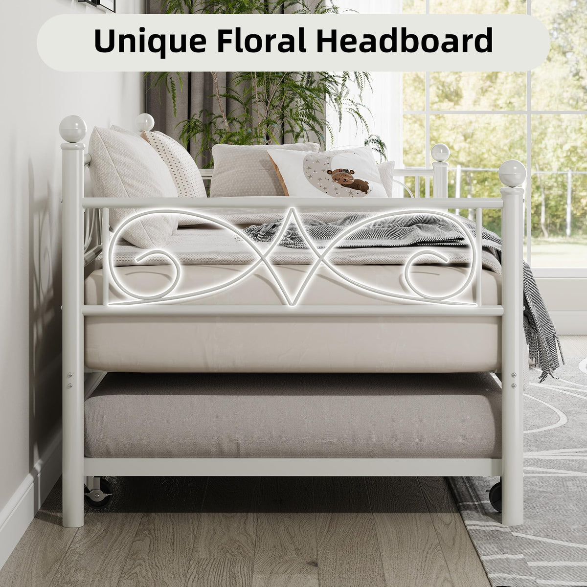White Twin Daybed with Trundle A336590